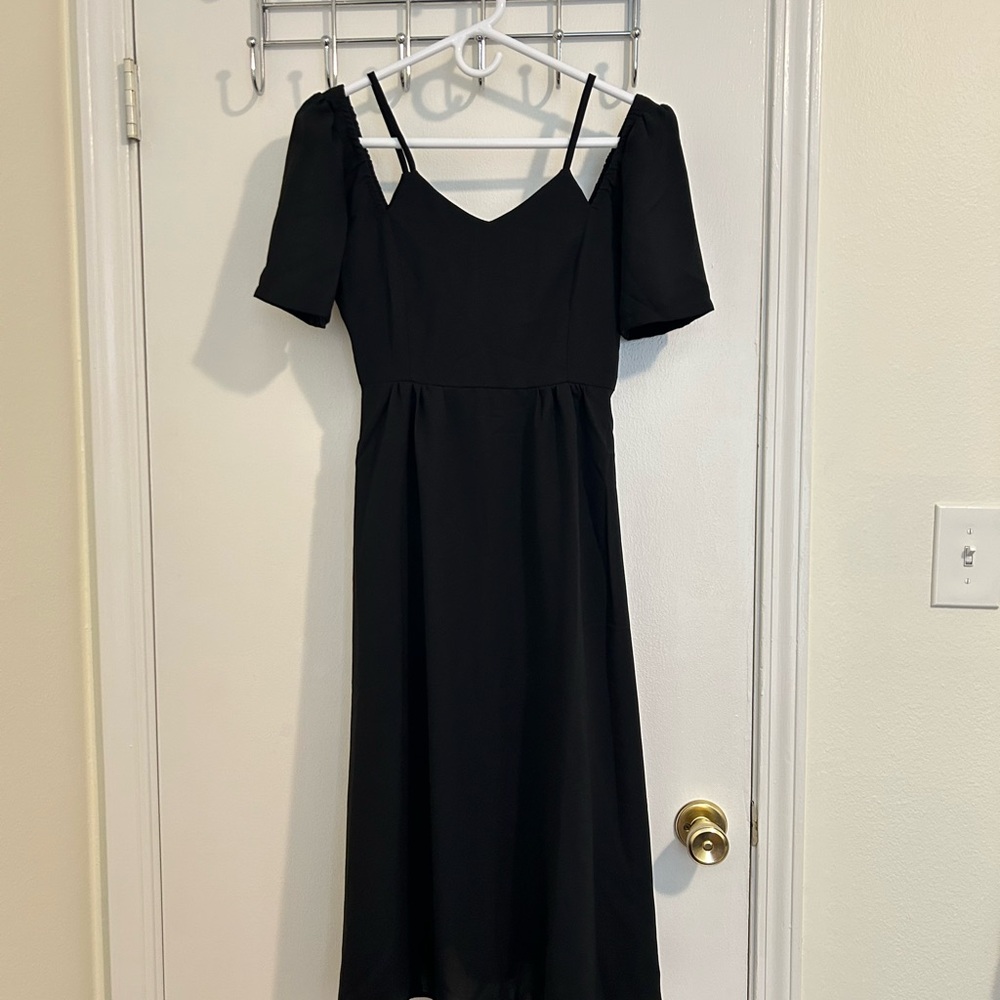 Classic Black Midi Dress with Puff Sleeves and Spaghetti Straps
